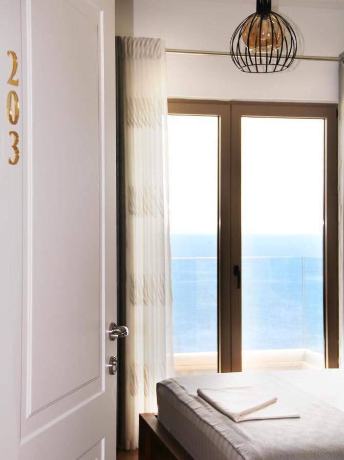 Hotel Vila 8 à Himarë Extérieur photo