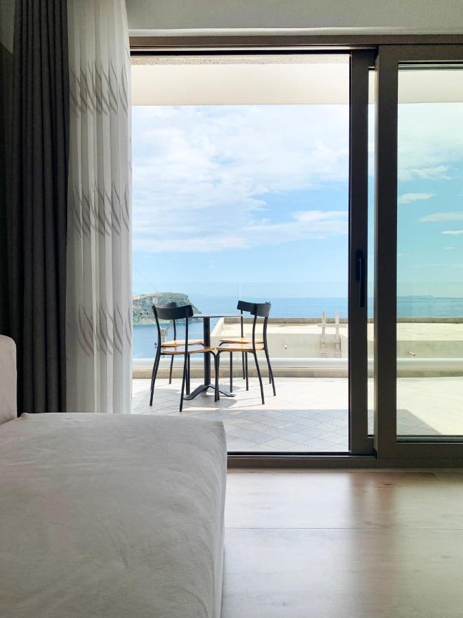 Hotel Vila 8 à Himarë Extérieur photo